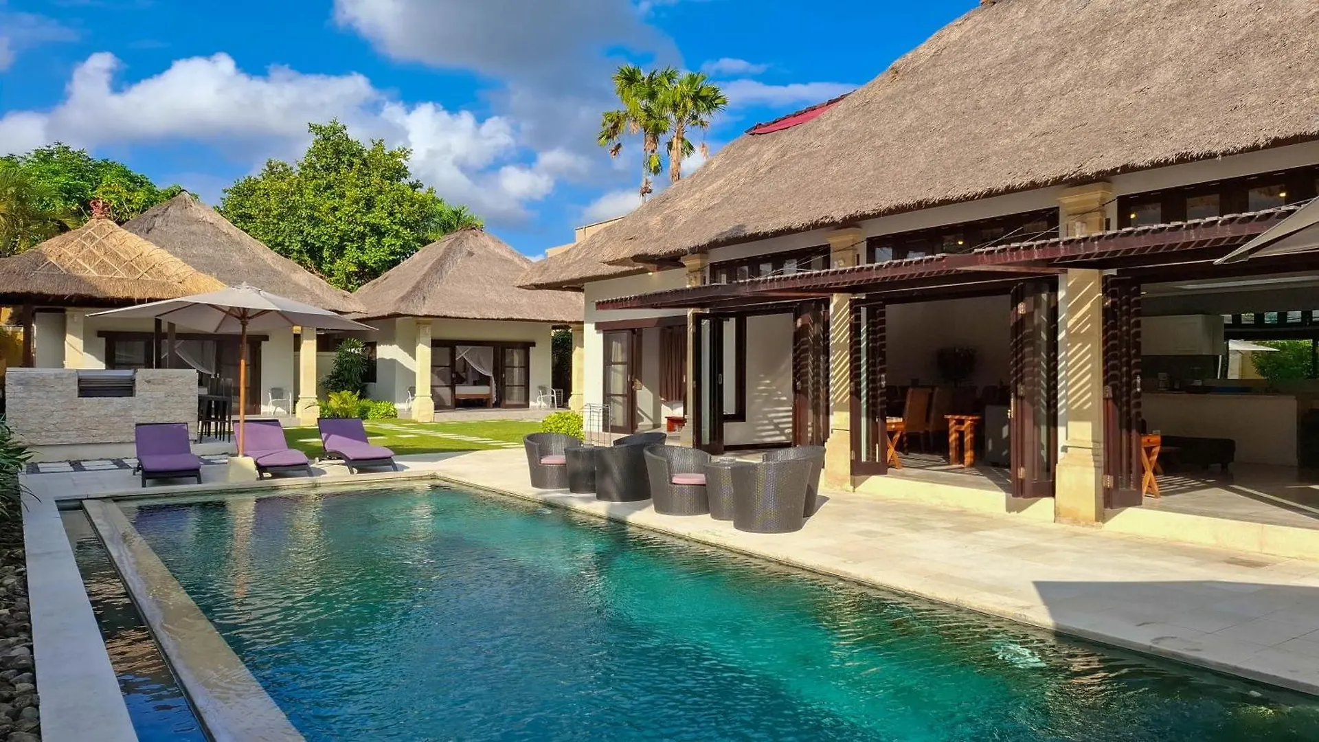 Villa Bugis Seminyak Indonesia
